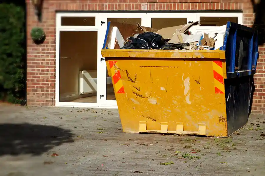 Why Dumpster Rentals Are Essential for Large-Scale Cleanouts Oklahoma City, OK